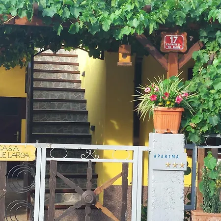 Casa Calle Larga